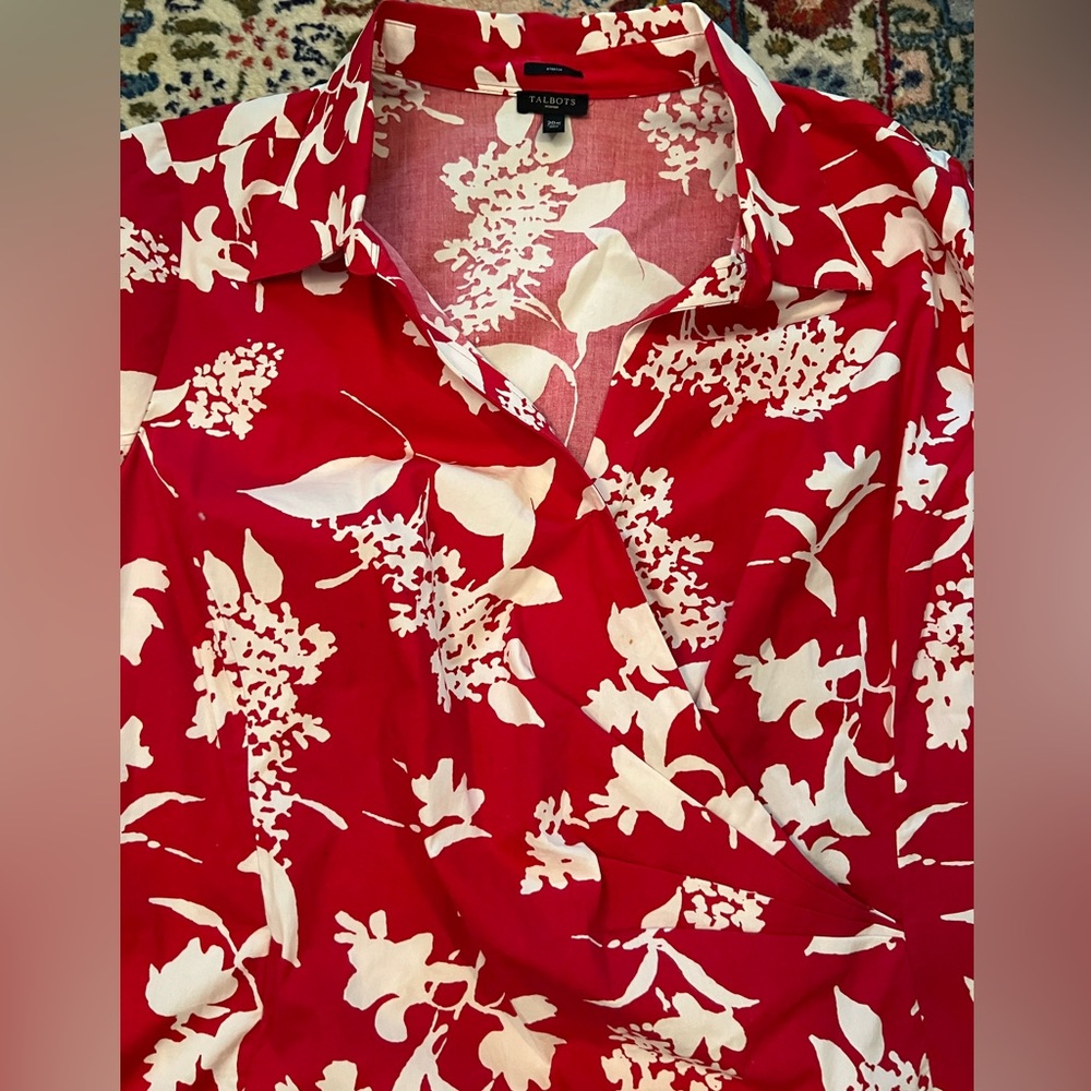 Talbots Woman Red White Floral Faux Wrap Top 20W